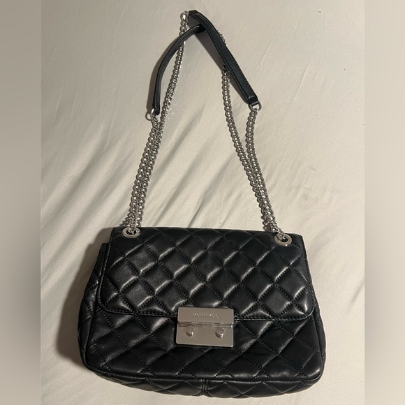 Michael Kors Handbag - Picture 2 of 8